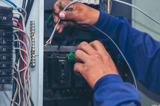 Best Affordable Emergency Electrician  in Hallettsville, TX
